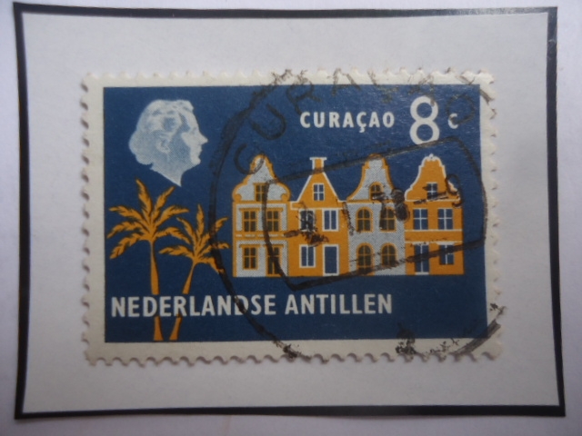 Curacao - Edificio Antiguos  Serie: Turismo- Sello de 8 Cénts. Antillas Holandesas