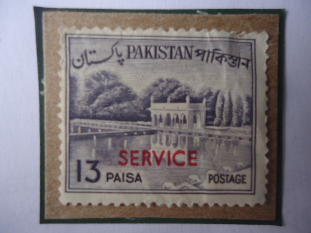 Shalimar Gardens- Sobrestampado- Sello Oficial, de 13 paisa paquistaní, año 1963