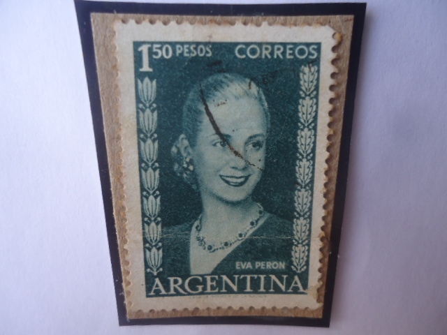 Eva Perón (1919-1952)-(También llamada como María Duarte  de Perón)-Sello de 1,50 m$n, peso moneda N