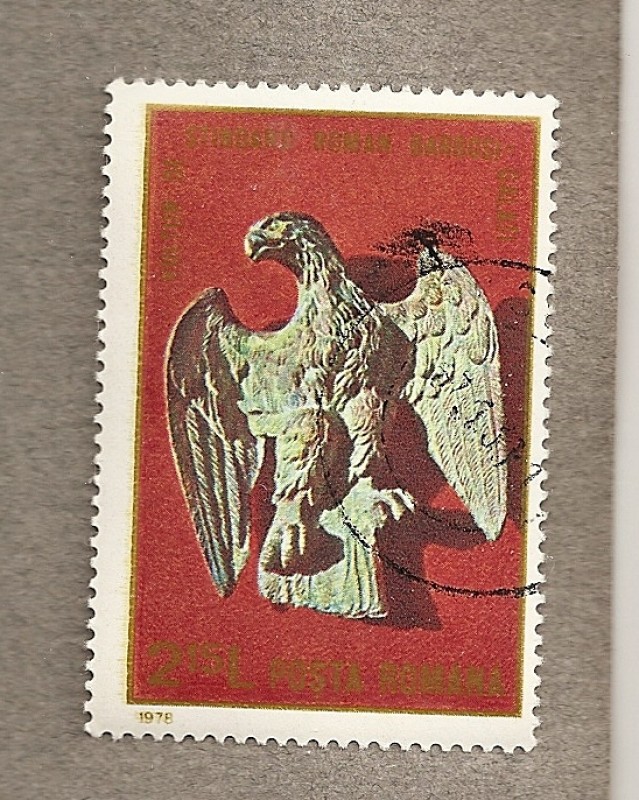 Aguila estandarte romano