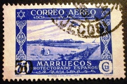 Marruecos español. Sello de 1938 con nuevo valor en habilitación