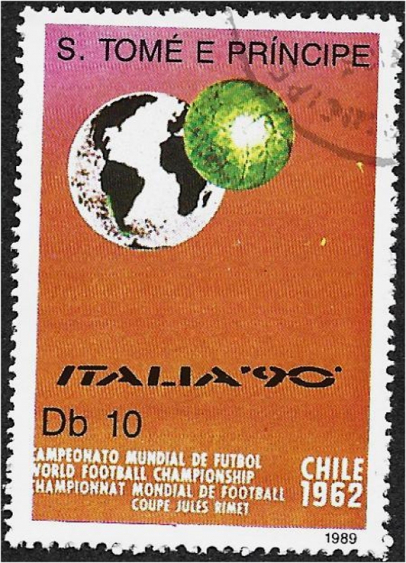 Campeonato Mundial de Fútbol de 1990, Italia. Globo y balón de fútbol, 1962