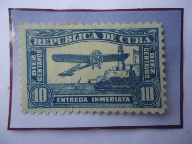 Avión - Entrega Inmediata-Corrspondencia Especial- Sello de 10 Ctvs. Año 1935.