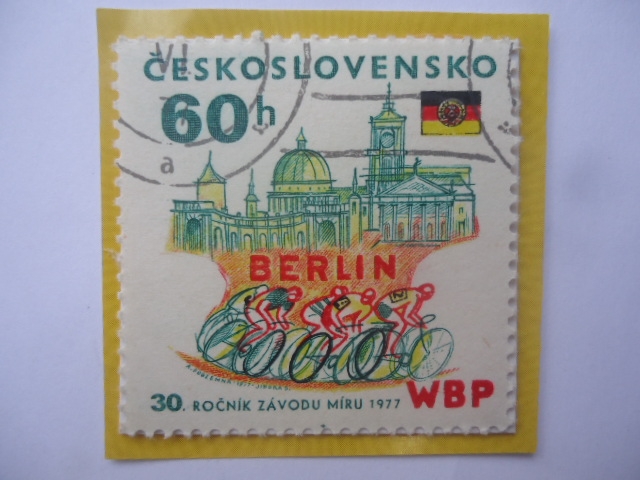 30a Carrera de Bicicletas por la Paz de Varsovia-Año de Paz,1977- Ciclista, Berlín-Praga.