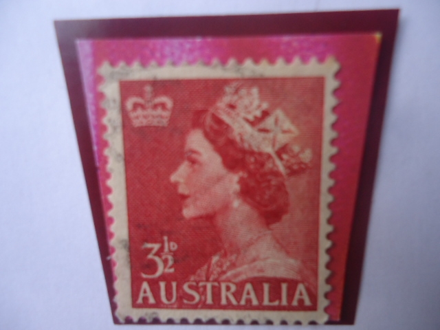 Queen Elizabeth II - Serie: Elizabeth II 1953/56-Sello de 3, 1/2 penique australiano, año 1953