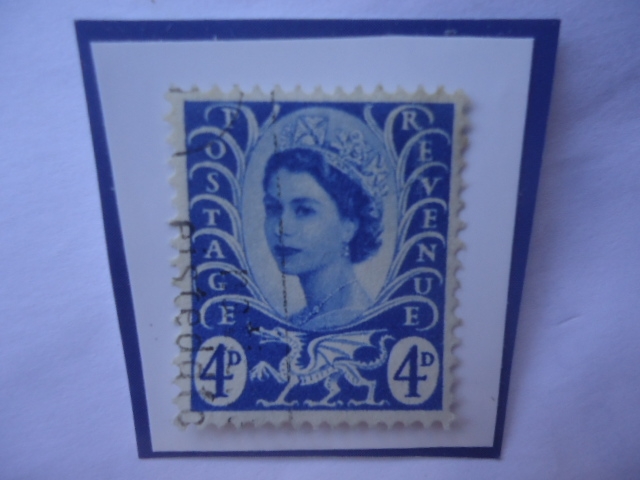 Queen Elizabeth-Emisiones Regionales de Gales- Dragón de Gales- Hojas de puerro-Sello de 4P (viejo) 