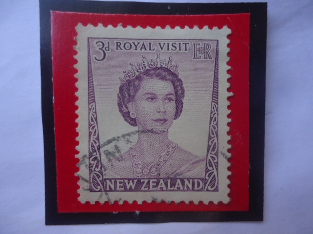 Queen Elizabeth II- Visita Real- Sello de 3 peniques de Nueva Zelanda. Año 1953