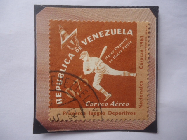Primeros Juegos Deportivos Nacionales-Caracas 1961 - Hecer Deporte es hacer Patria.