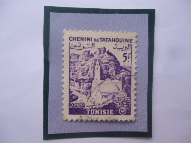 Chenini (Pueblo) del distrito de Tatahouine (Túnez)-Sello de 5 Franco tunecino, año 19545.