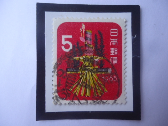 Saludo de Año Nuevo - Serpiente d Paja- sello de 5 Yen, año 1965