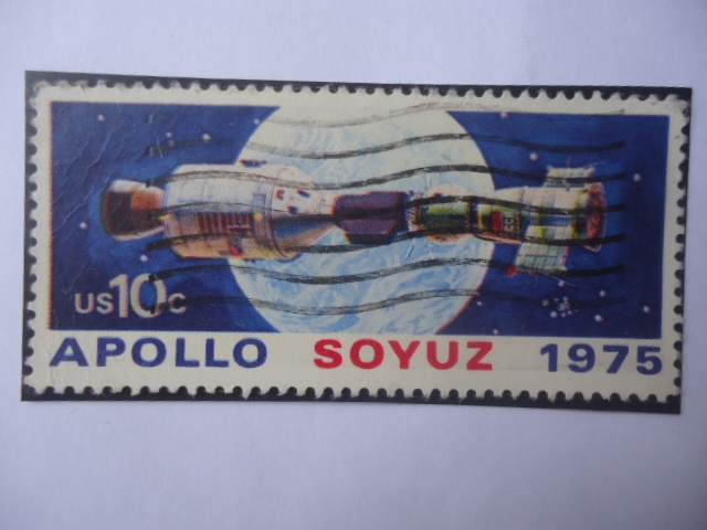 Apollo Soyuz - Planeta Tierra - Sello de 10 Centavos USA, año 1975