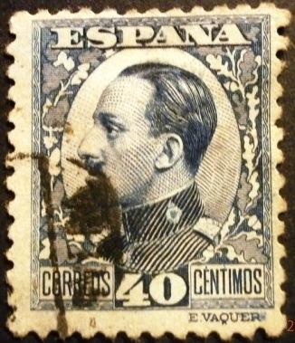 Alfonso XIII. Tipo Vaquer de perfil