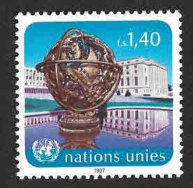 153 - Esfera en el Palacio de la ONU de Ginebra