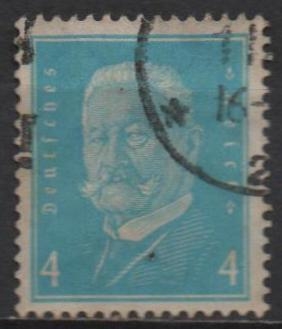 Pre. Paul Von