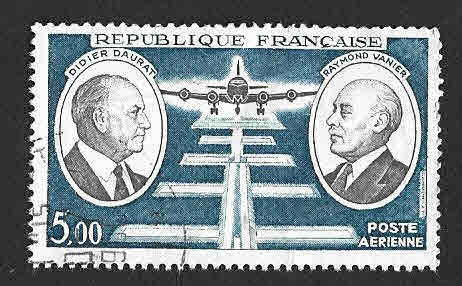 C45 - Pioneros de la Aviación 