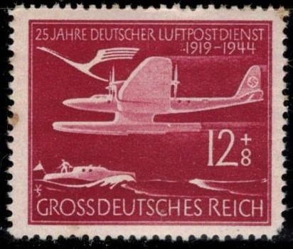 25 años de servicio de correo aéreo alemán.