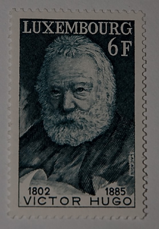 VICTOR HUGO