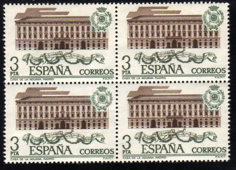 1976 B4 Aduanas : Madrid Edifil 2327