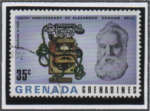 Alexander Graham Bell y Teléfono: 1915