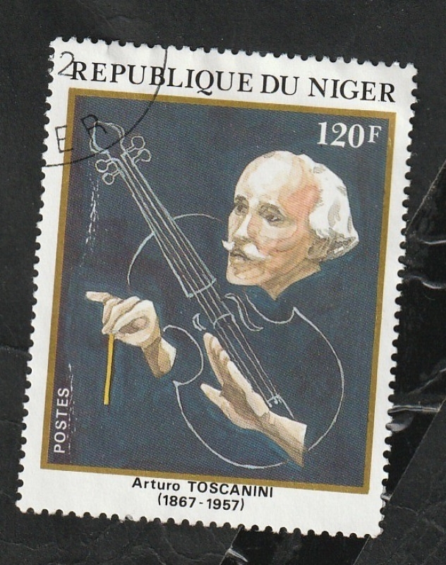 565 - 25 Anivº de la muerte de Arturo Toscanini