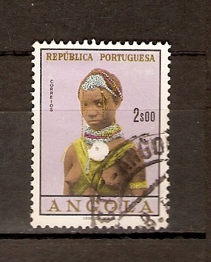 MUCHACHA  DE  ANGOLA