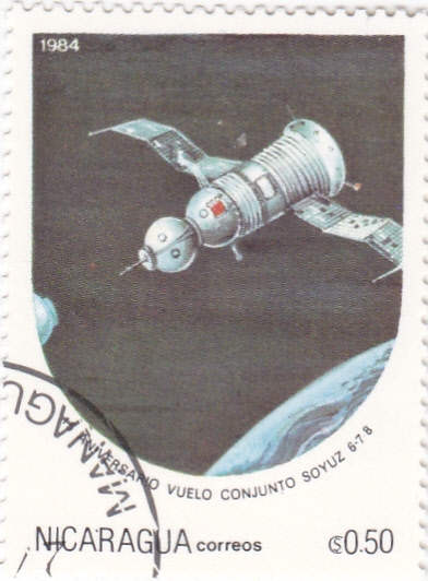 vuelo conjunto Soyuz 6-7-8-