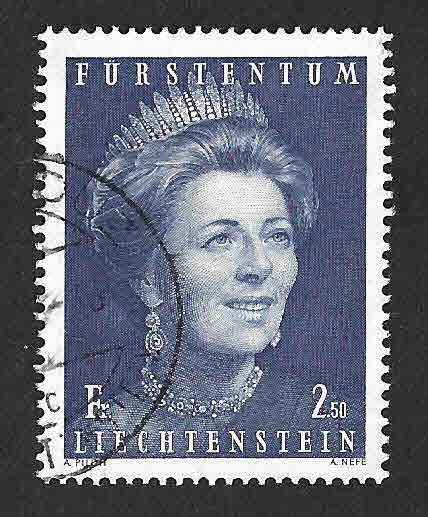 472 - Princesa Georgina de Liechtenstein 