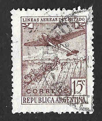 C45 - Avión Sobre Iguazú