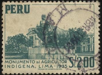 Monumento al agricultor indígena. Lima.