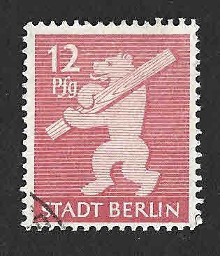 11N5 - El Oso de Berlín DDR