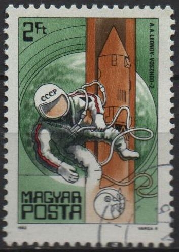 25 Años d' viaje Espacial
