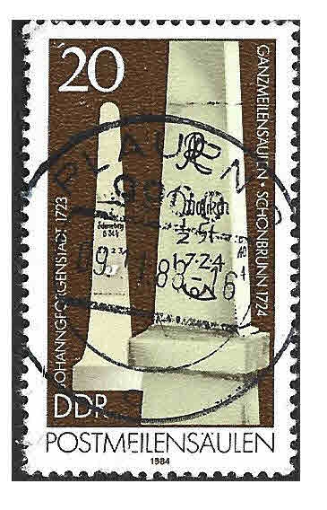 2395 - Antiguas Columnas Postales (DDR)