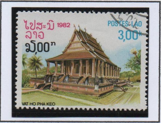 Pagodas; Dong Mieng