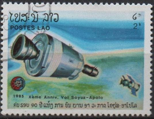 Vuelo d' Apolo-Soyuz, 10 Anv.