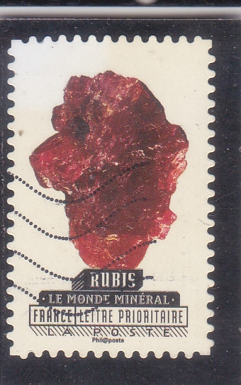 MINERALES-  RUBÍ