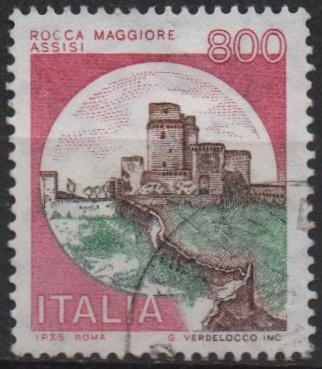 Castillos; Rocca Maggiore, Asis