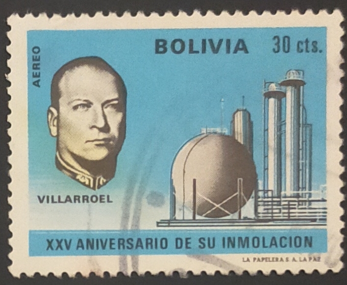 Gualberto Villarroel y refineria