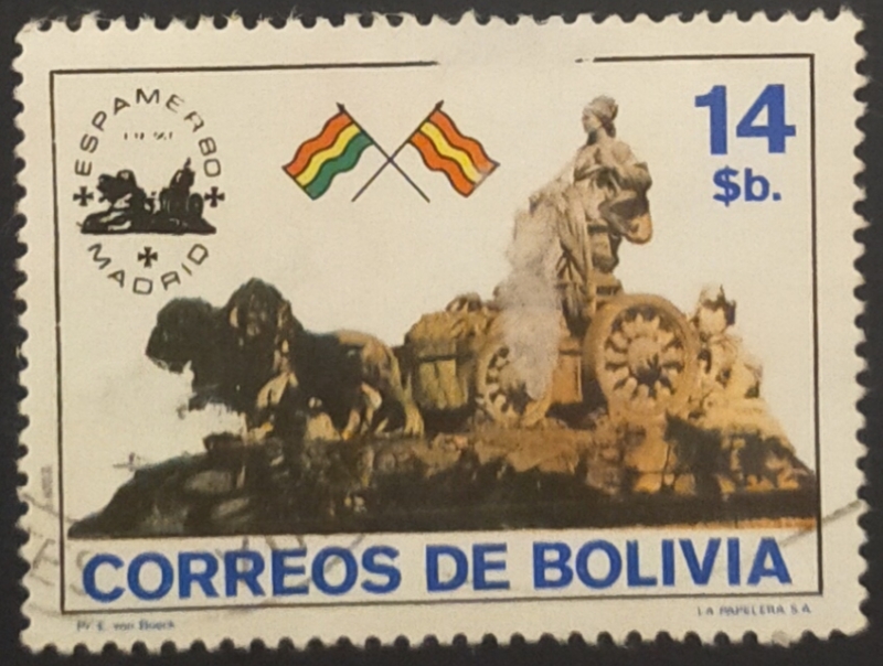 Cibeles y banderas boliviana y española