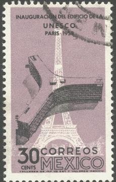 Inauguración del edificio de la UNESCO en Paris 1958. Torre Eifel.