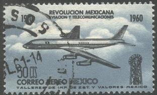 Revolución Mexicana. Avión a reacción cuatrimotor DOUGLAS DC-8.