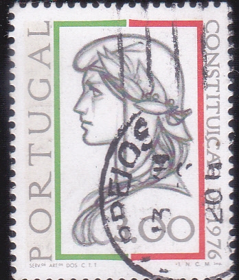 CONSTITUCIÓN DE 1976