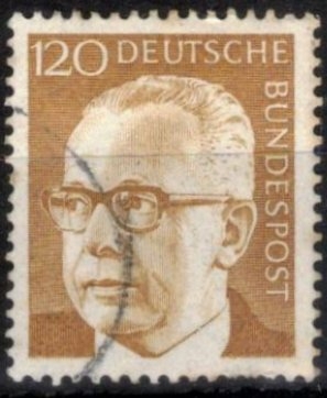 Dr. HC Gustav Heinemann , tercer presidente de la RFA.