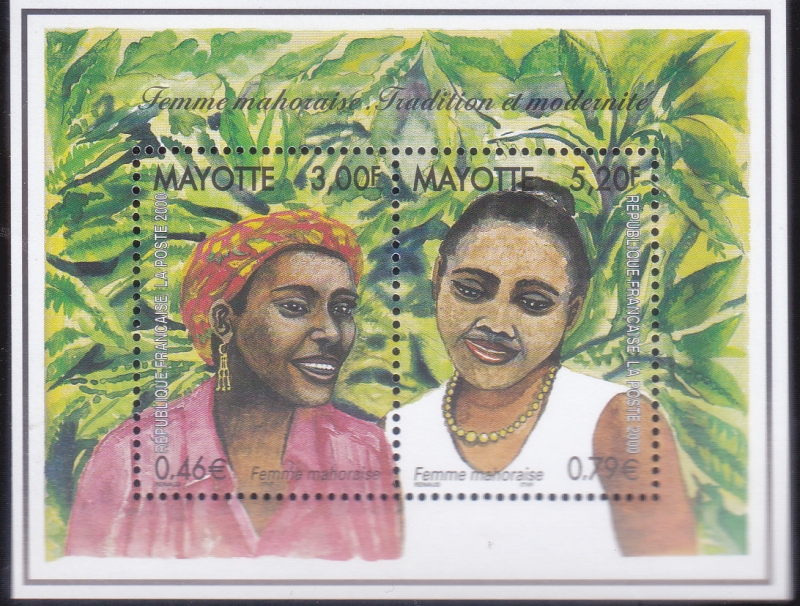 MUJERES  MAHORESAS
