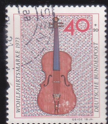 INSTRUMENTO MUSICAL- VIOLIN