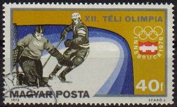 HUNGRIA Magyar Posta 1975 3089 Juegos Olimpicos Invierno Hockey sobre hielo usado Scott2394
