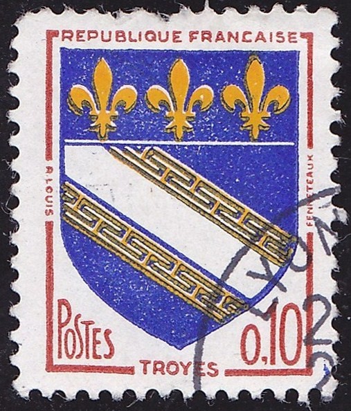 Escudo, Troyes