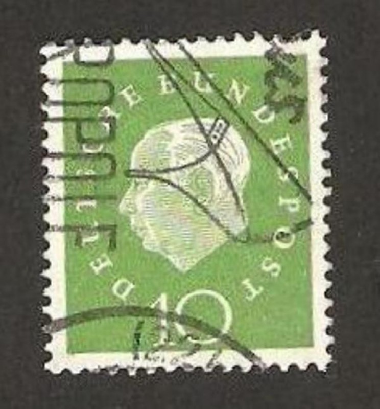 174 - Presidente Theodor Heuss