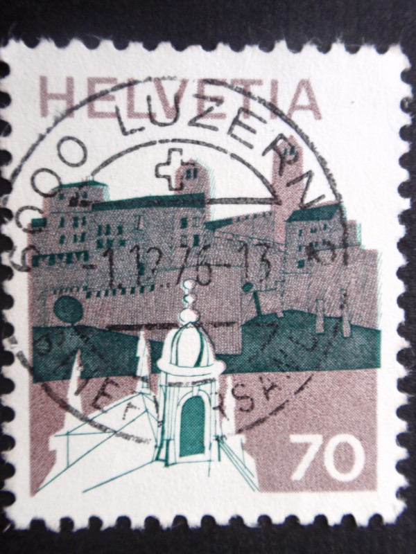 HELVETIA - CASAS