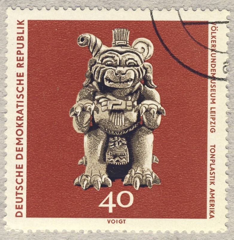 DDR Völkerkundemuseum Leipzig  Tonplasttik Amerika