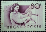 Stamps : Europe : Hungary :  Trabajadora textil